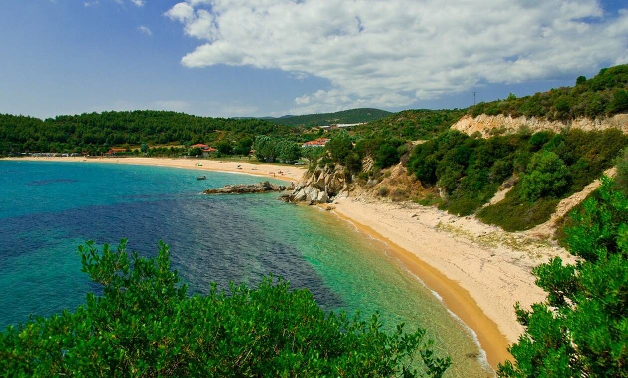 Πάτμος και Χαλκιδική στις 10 «μυστικές» παραλίες της Ευρώπης	