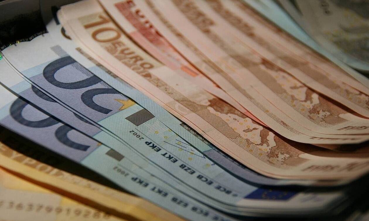 Στα 1,928 δισ. ευρώ ανήλθαν τα «φέσια» του Δημοσίου τον Ιανουάριο