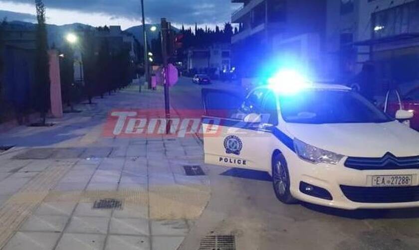 Συναγερμός στην Πάτρα: Καταδρομική επίθεση στο πάρκινγκ της Αστυνομίας - Πέταξαν 20 μολότοφ