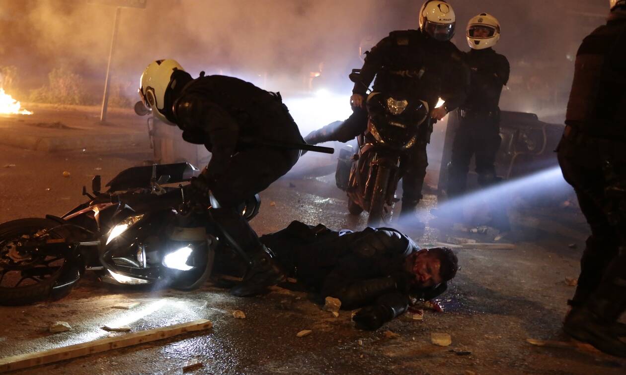 Νέα Σμύρνη – ρεπορτάζ Newsbomb.gr: Ποιος είναι ο αστυνομικός της ομάδας ΔΡΑΣΗ που τραυματίστηκε