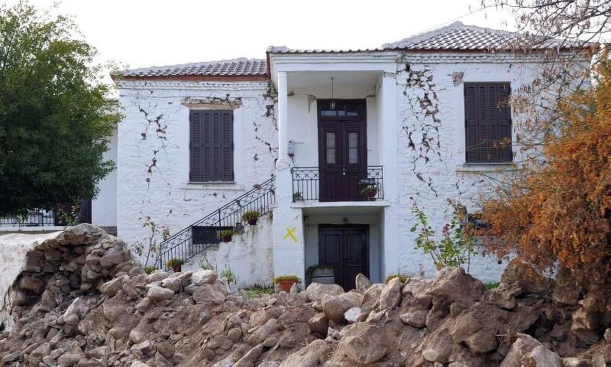 Σεισμός – Ελασσόνα: Ρωγμές σε σπίτια μετά τη νέα δόνηση της Παρασκευής