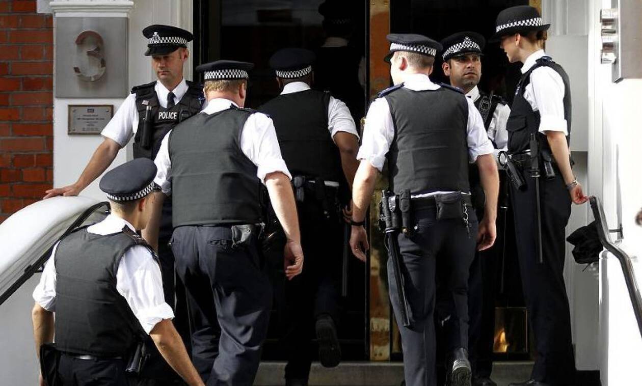 Βρετανία: Εν ενεργεία αστυνομικός κατηγορείται για απαγωγή και φόνο