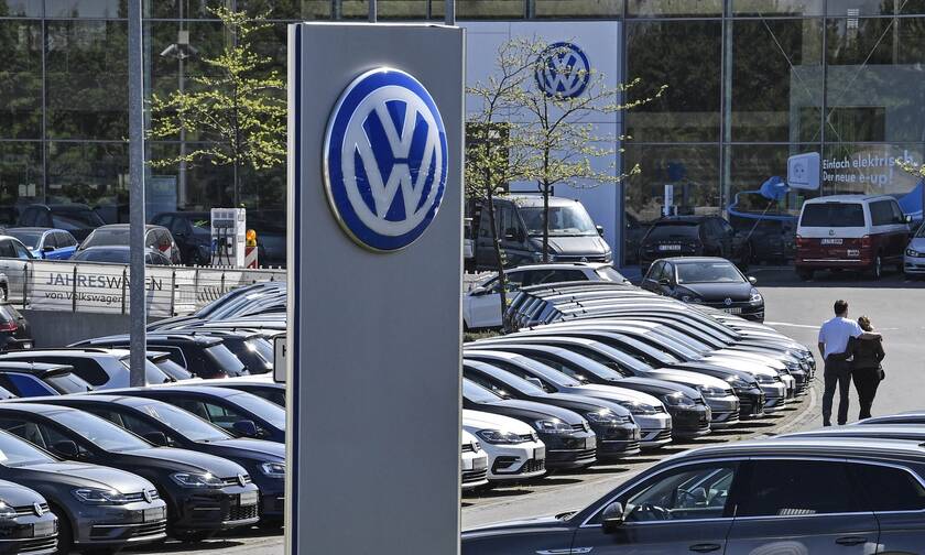 Γερμανία: Η Volkswagen θα περικόψει 5.000 θέσεις εργασίας μέσω προγραμμάτων πρόωρης συνταξιοδότησης