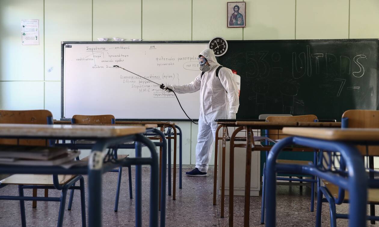 Ρεπορτάζ Newsbomb.gr: Κορονοϊός – Πέθανε μαθητής ειδικού σχολείου – Τι γίνεται με τους εμβολιασμούς 