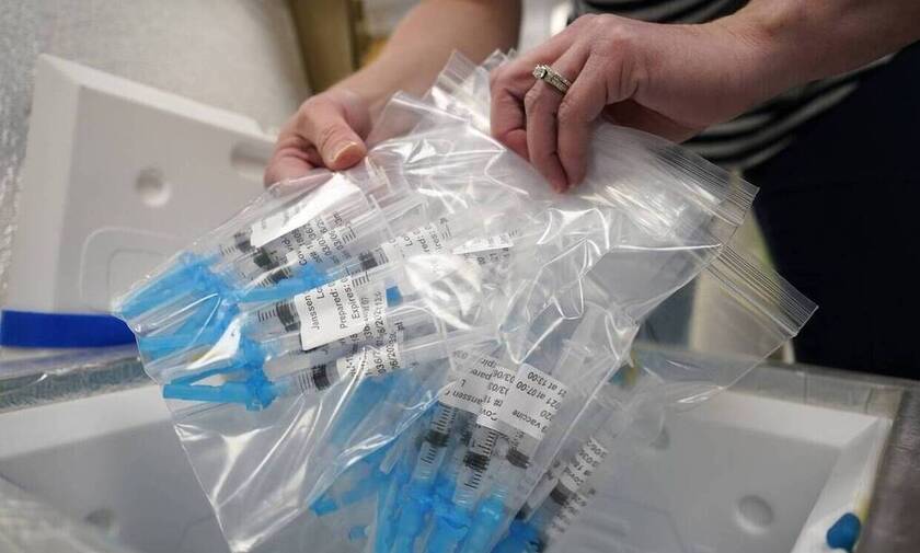 Κορονοϊός: Διευκρινίσεις Θεμιστοκλέους για την επιλογή του εμβολίου από τους πολίτες - Τι ισχύει