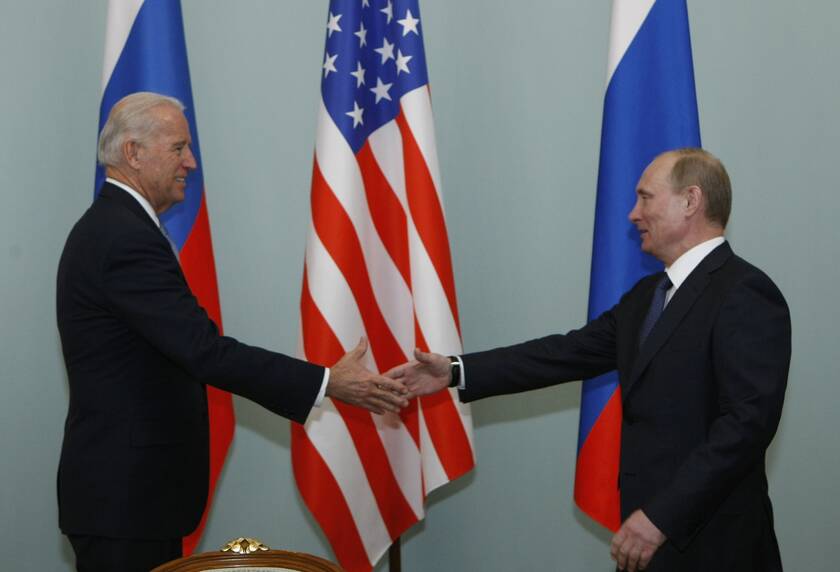 Ο Μπάιντεν πιστεύει πως ο Πούτιν είναι «φονιάς» ο οποίος θα «πληρώσει τίμημα» 