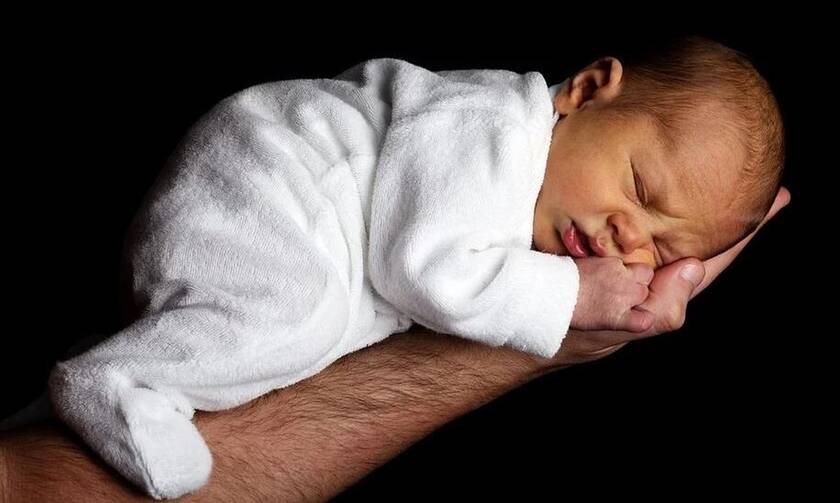 ΗΠΑ: Γεννήθηκε το πρώτο βρέφος με αντισώματα στον κορονοϊό - Είχε χορηγηθεί η πρώτη δόση στη μητέρα
