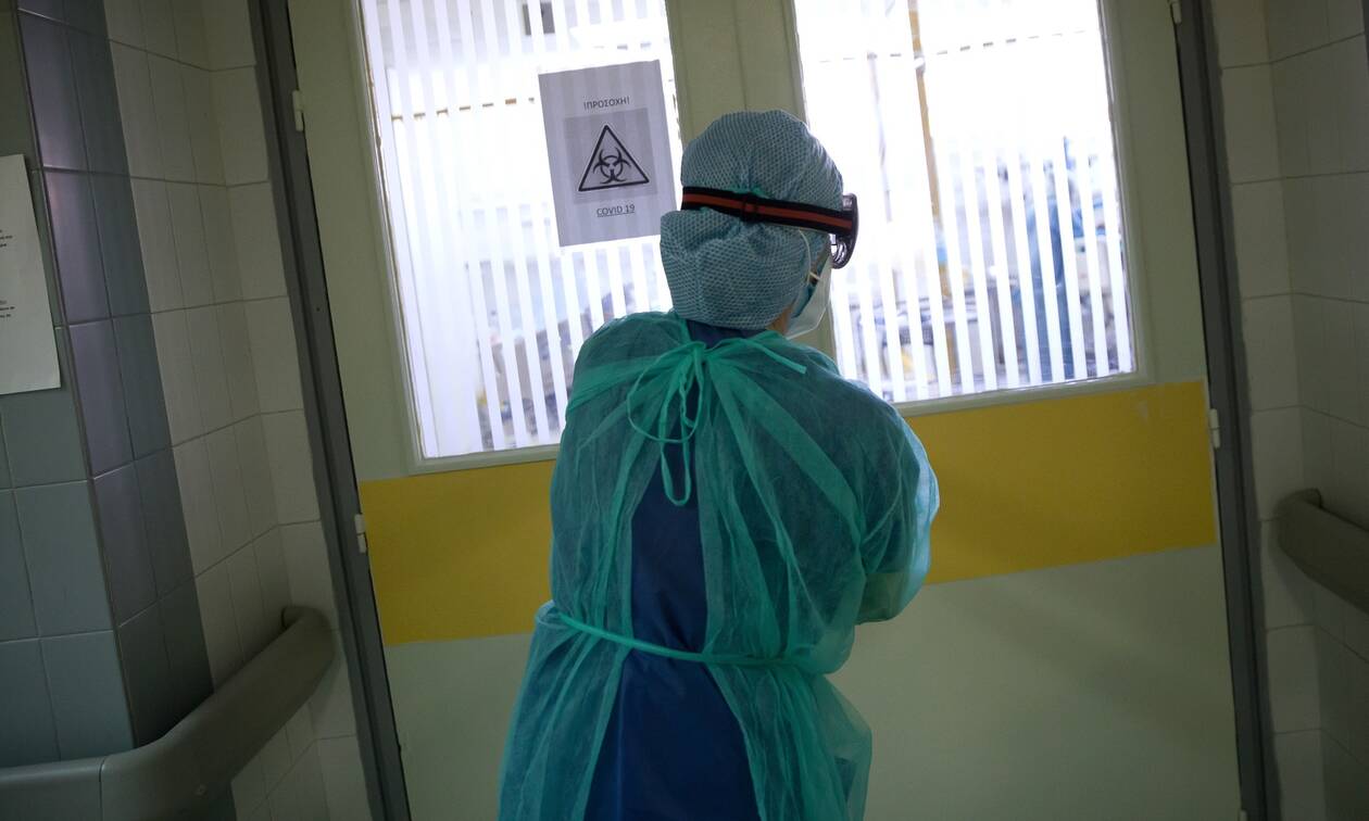 Επίταξη γιατρών: Μόνο 50 ανταποκρίθηκαν στο κάλεσμα Κικίλια – Γιατί διστάζουν οι ιδιώτες γιατροί