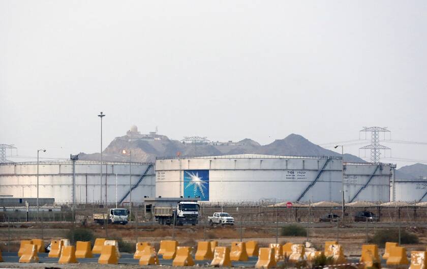 Επίθεση με drones σε διυλιστήριο πετρελαίου στη Σαουδική Αραβία