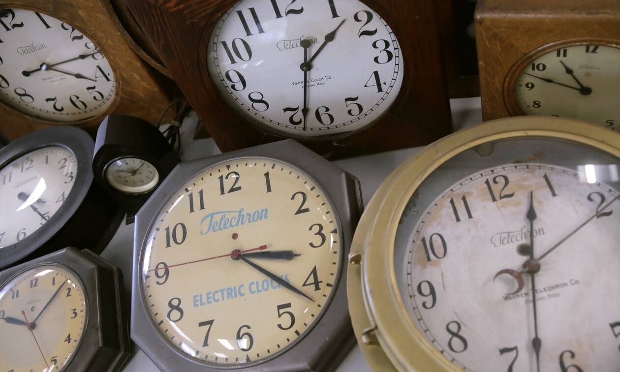 Αλλαγή ώρας 2021: Ποια Κυριακή γυρίζουμε τα ρολόγια - Πότε αλλάζουμε για τελευταία φορά