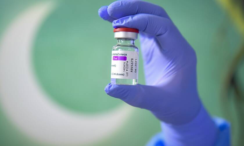 Φάουτσι για AstraZeneca: «Πιθανότατα καλό» το εμβόλιο, ανεπαρκή τα στοιχεία της μελέτης