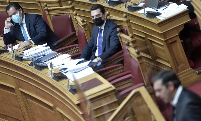 Σκληρή κόντρα Τσίπρα - Γεωργιάδη: Πλαστές οι φωτογραφίες που παρουσιάστηκαν στη Βουλή λέει ο ΣΥΡΙΖΑ