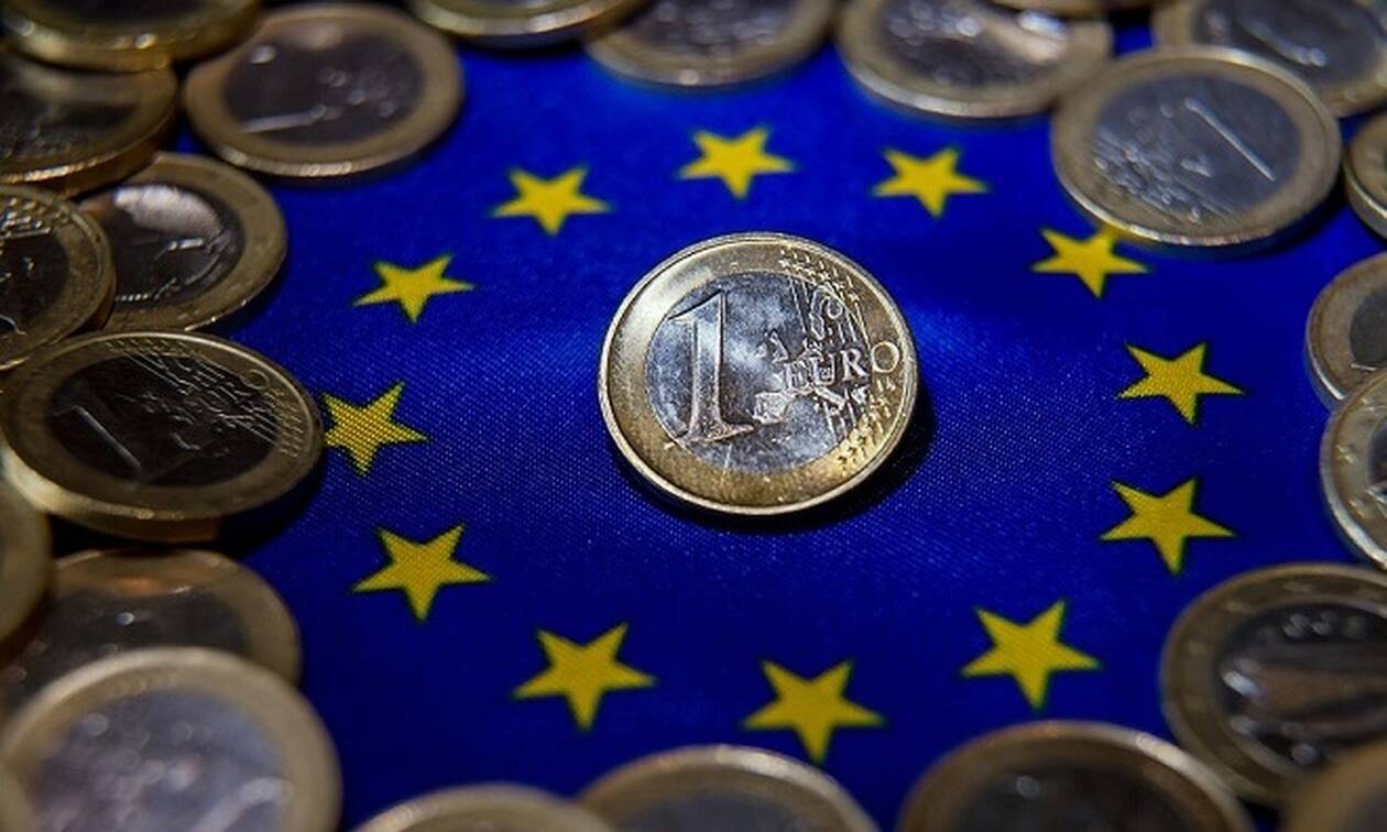 Στο 97,3% του ΑΕΠ το δημόσιο χρέος της ευρωζώνης – Πως θα καταστεί και μακροπρόθεσμα βιώσιμο 