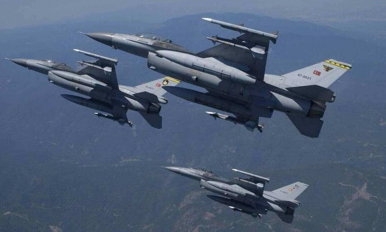 Προκλητικές παραβιάσεις τουρκικών F-16 στο Αιγαίο ανήμερα της 25ης Μαρτίου