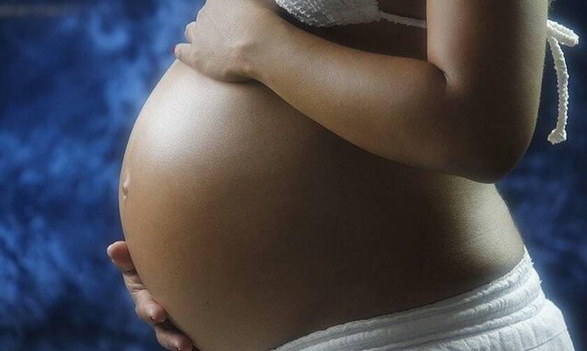 Εμβόλια κορονοϊού: Ασφαλή για τις έγκυες - Τι συμβαίνει με τα αντισώματα στα μωρά