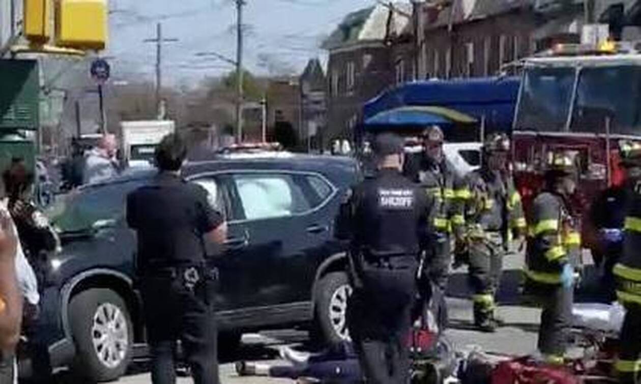 Συναγερμός στο Μπρούκλιν: Αυτοκίνητο έπεσε πάνω σε πεζούς - Πληροφορίες για τραυματίες