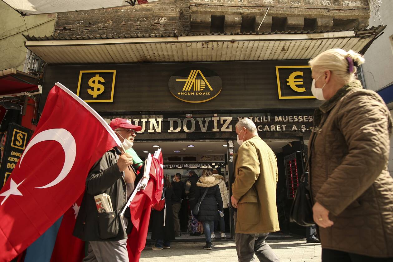 Ερντογάν: «Έφαγε»και το νο.2 της κεντρικής τράπεζας - Εκλιπαρεί τους πολίτες για χρυσό στις τράπεζες