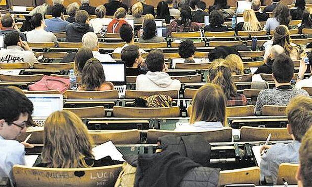 ΑΠΘ: Υποτροφίες ύψους 900 ευρώ για σπουδές στο εξωτερικό - Προθεσμία