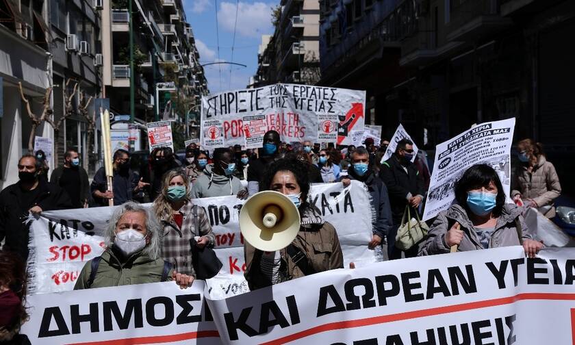 Ένταση στο υπουργείο Υγείας - Ολοκληρώθηκε η συγκέντρωση διαμαρτυρίας για την απόλυση γιατρού