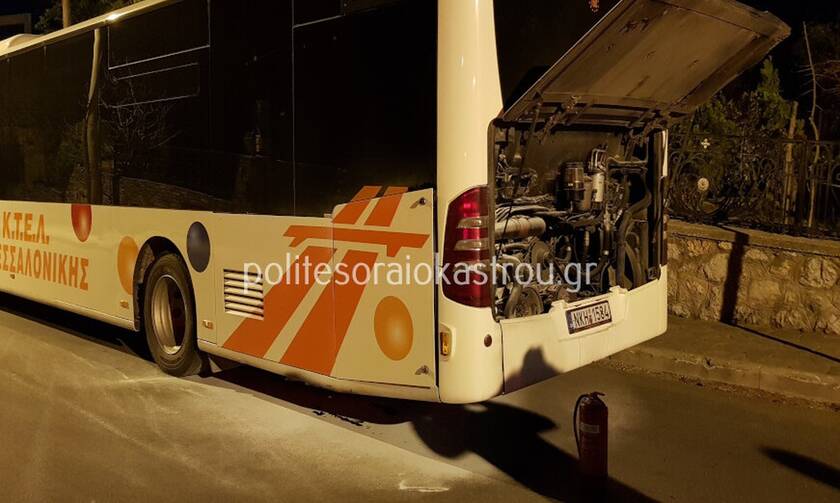 Θεσσαλονίκη: Φωτιά εν κινήσει σε λεωφορείο του ΚΤΕΛ στο Ωραιόκαστρο