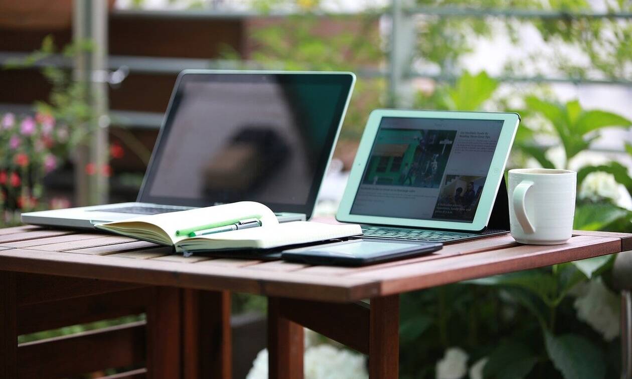 Voucher 200 ευρώ για laptop και tablet: Σε πλήρη εξέλιξη το πρόγραμμα «Ψηφιακή Μέριμνα»