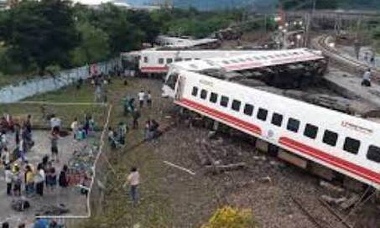 Ταϊβάν: Εκτροχιασμός τρένου μέσα σε τούνελ - 36 νεκροί και δεκάδες τραυματίες