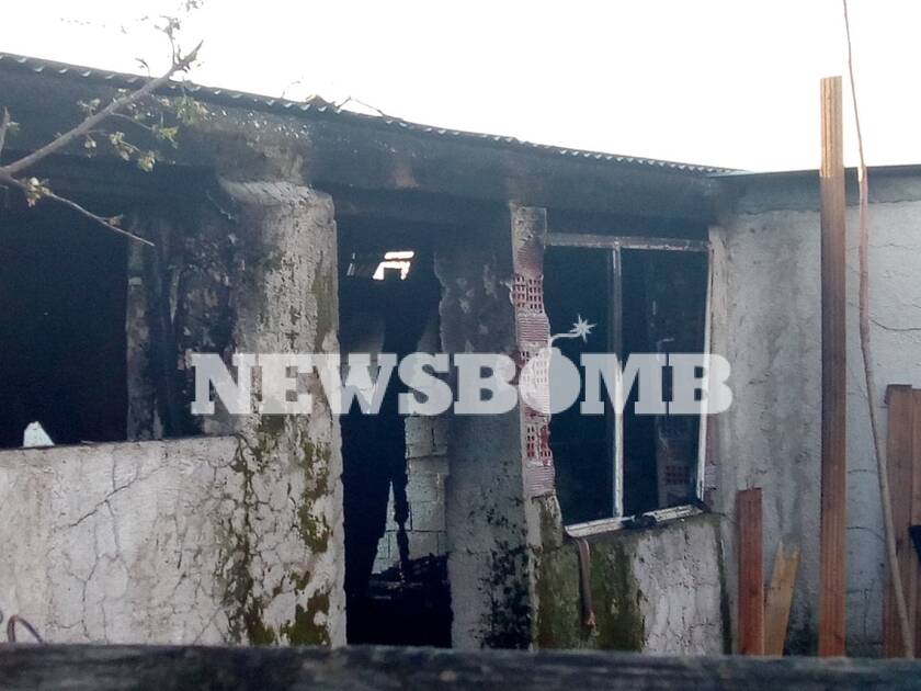 Βίντεο ντοκουμέντο του Newsbomb.gr: Φωτιά - μυστήριο στο Μενίδι έβαλε σε κίνδυνο οικογένειες