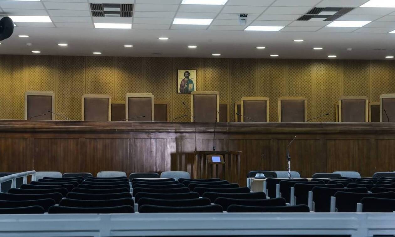 Ένωση Δικαστών και Εισαγγελέων: Επικίνδυνο το «άνοιγμα» δικαστηρίων