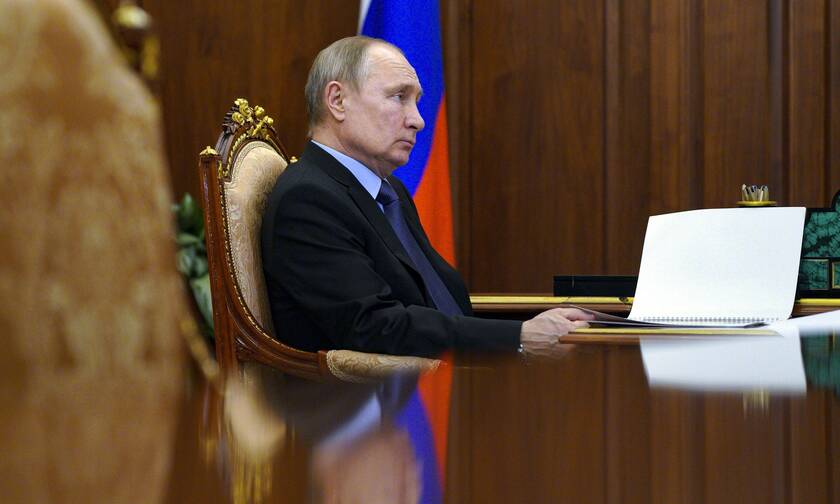 Πούτιν για πάντα: Υπέγραψε νόμο για να κάνει άλλες δύο θητείες και να είναι πρόεδρος ως το 2036