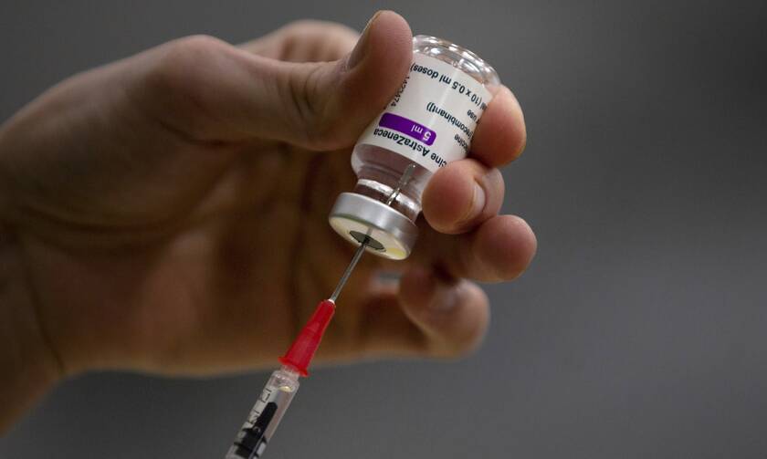Σύγχυση στον ΕΜΑ για το εμβόλιο AstraZeneca: «Δεν έχουμε καταλήξει σε συμπέρασμα» λένε τώρα