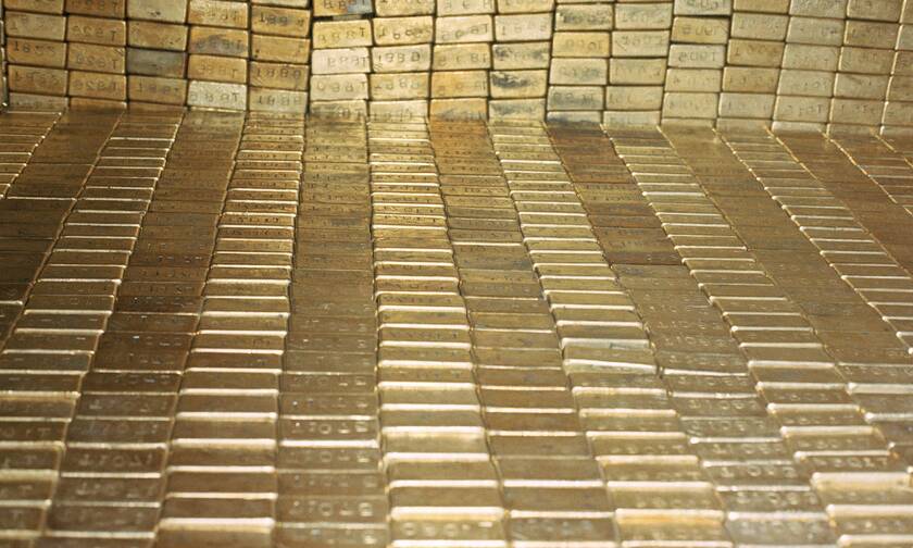 Ποια χώρα της ΕΕ αυξάνει πυρετωδώς τα αποθέματα χρυσού της και γιατί