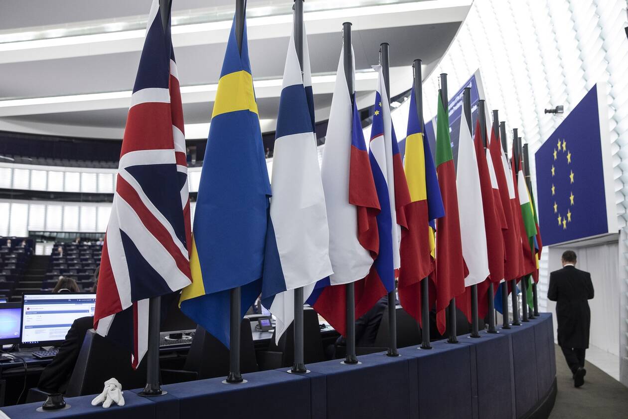 Κορονοϊός-E.E: Επαρκές για τις ανάγκες των «27»το ευρωπαϊκό ταμείο ανάκαμψης κατά του κορονοϊού