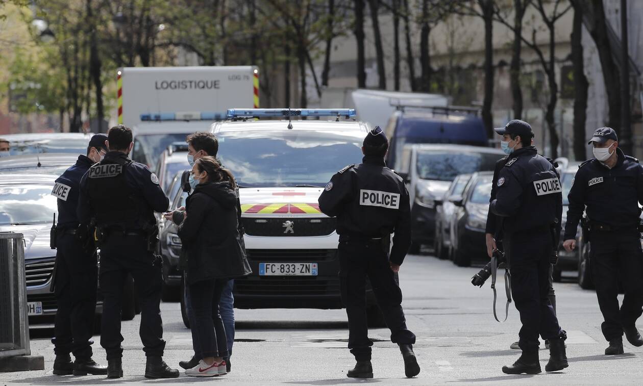 Ανθρωποκυνηγητό μετά την επίθεση στο Παρίσι: Ένας νεκρός και μία τραυματίας ο απολογισμός