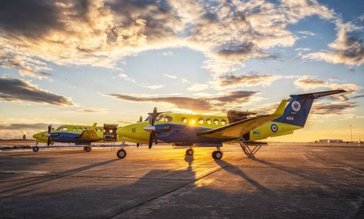 ΕΚΑΒ: Παρέλαβε τα δυο νέα αεροσκάφη, δωρεά του Ιδρύματος Σταύρος Νιάρχος - Κόστισαν 16 εκατ. ευρώ
