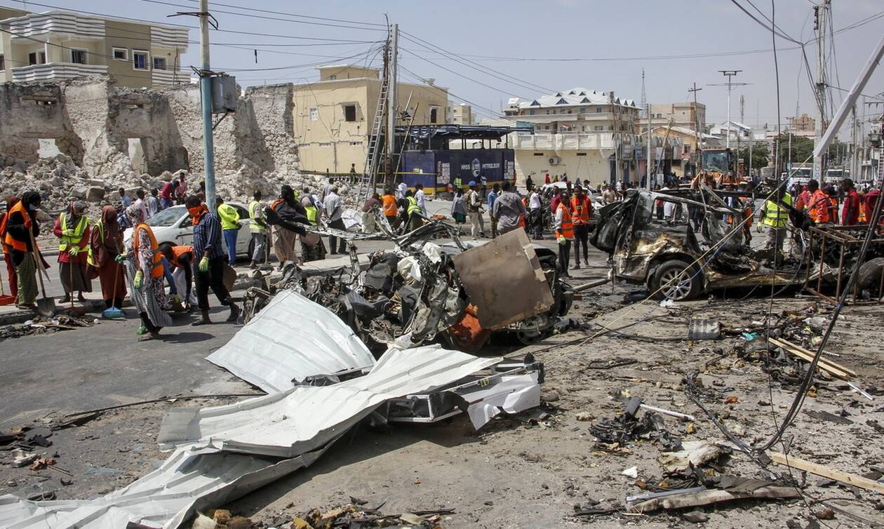 Τραγωδία στη Σομαλία: 15 άνθρωποι σκοτώθηκαν όταν λεωφορείο πάτησε πάνω σε εκρηκτικό μηχανισμό