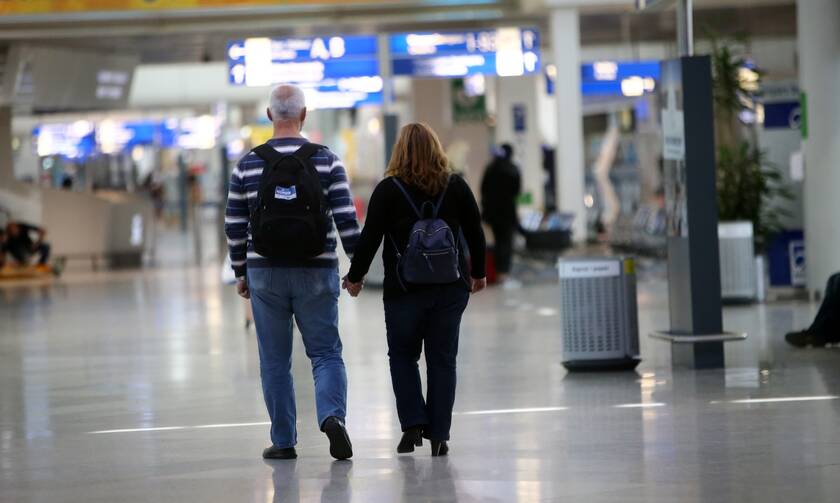Τουρίστες αεροδρόμιο Ελευθέριος Βενιζέλος