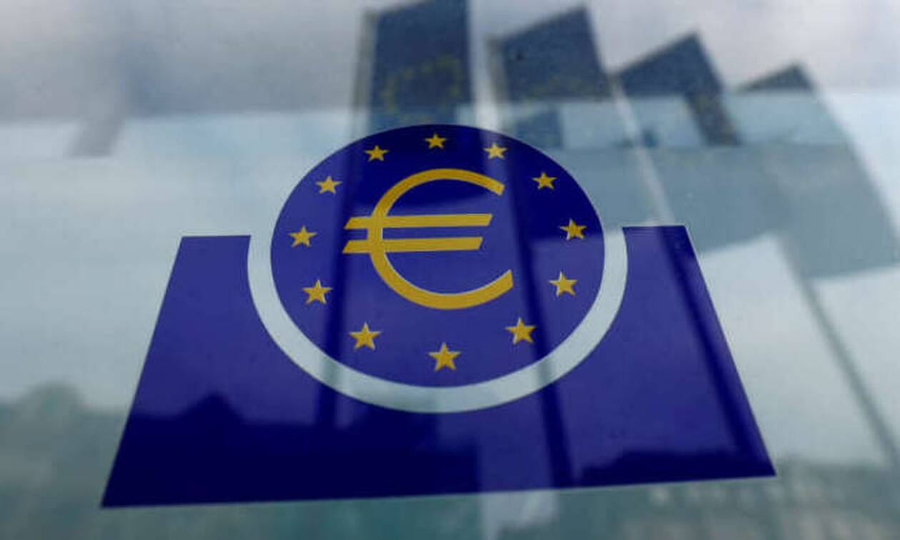Αμετάβλητα τα επιτόκια από την ΕΚΤ -  Η προσοχή στο πρόγραμμα αγοράς ομολόγων