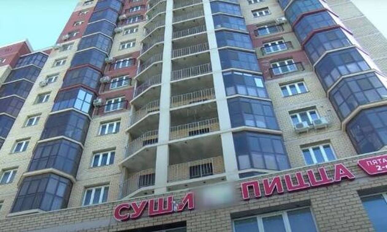 Τραγικό δυστύχημα στη Ρωσία: 27χρονη έπεσε από τον 21ο όροφο ενώ καθάριζε τα τζάμια