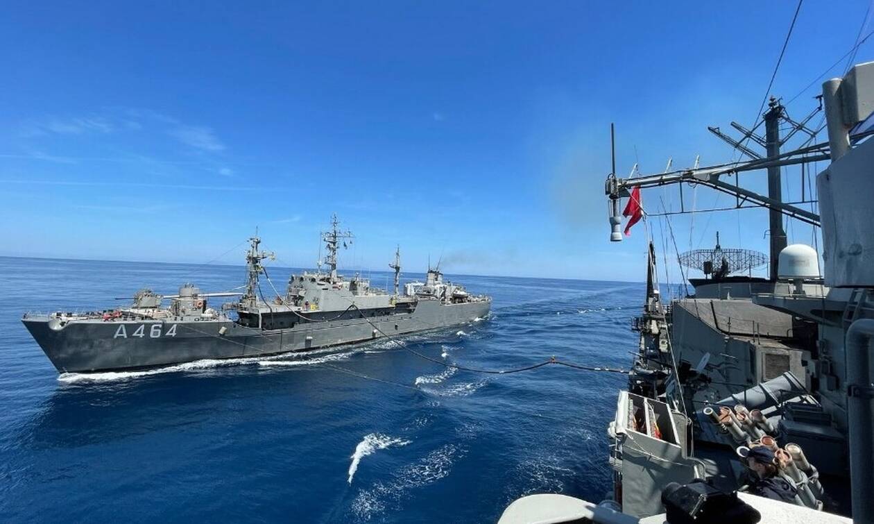 Ασκήσεις - μήνυμα του Πολεμικού Ναυτικού σε όλο το Αιγαίο: Οι εικόνες εντυπωσιάζουν