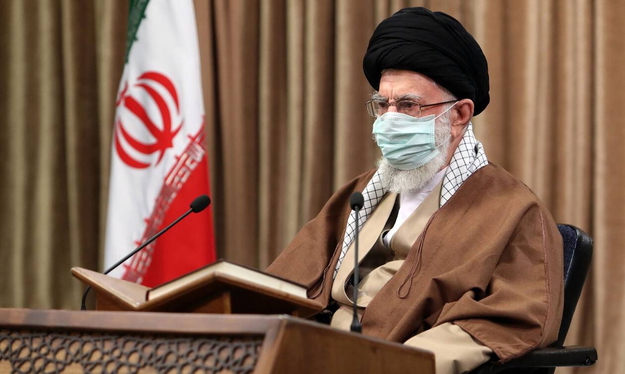«Ρήγμα» στο Ιράν: «Μεγάλο σφάλμα» οι επικρίσεις Ζαρίφ στις ένοπλες δυνάμεις, λέει ο Χαμενεΐ