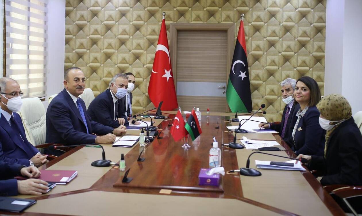 Στραπάτσο Τσαβούσογλου στη Λιβύη: Τι οδήγησε στο νέο διπλωματικό φιάσκο για την Τουρκία