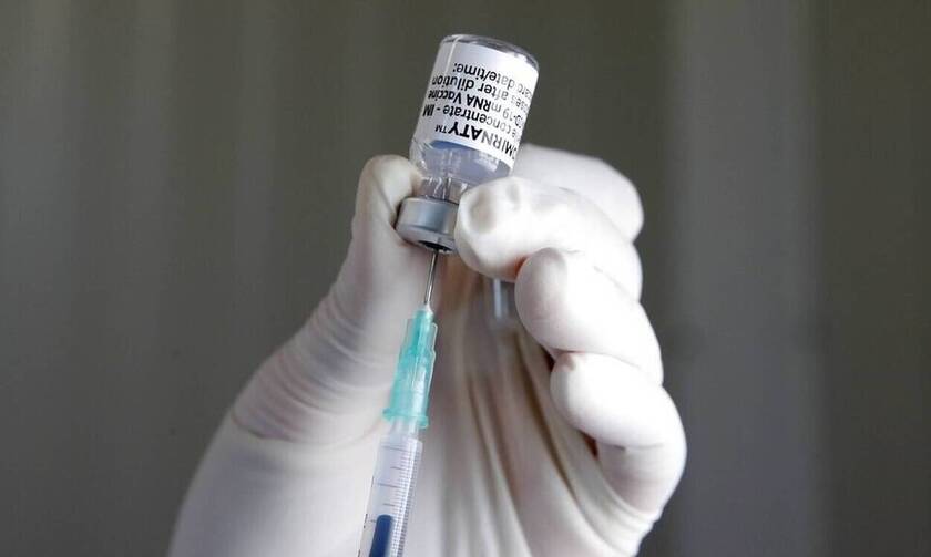 Κορονοϊός - Τζανάκης: Πιθανόν αναμνηστικός εμβολιασμός κάθε χρόνο