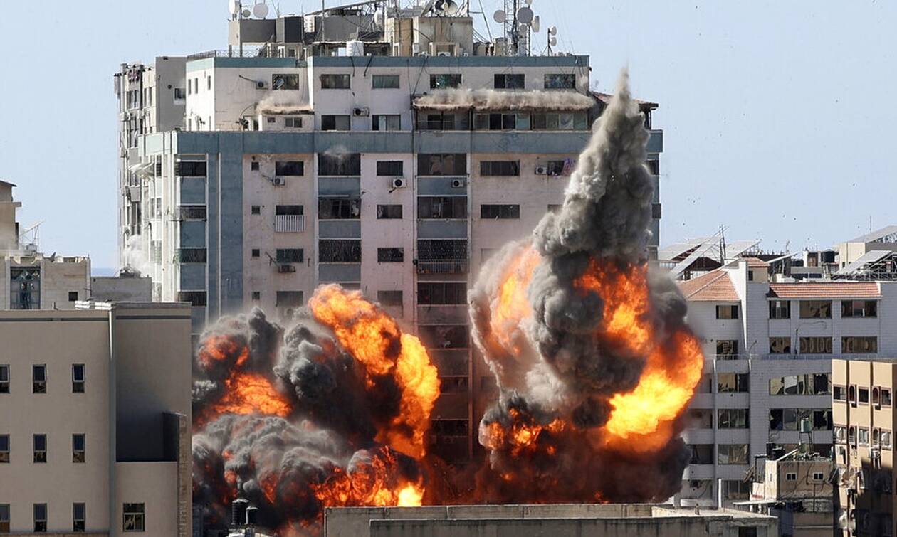 Σοκ στο πρακτορείο ειδήσεων AP μετά τον ισραηλινό βομβαρδισμό των γραφείων του στη Γάζα