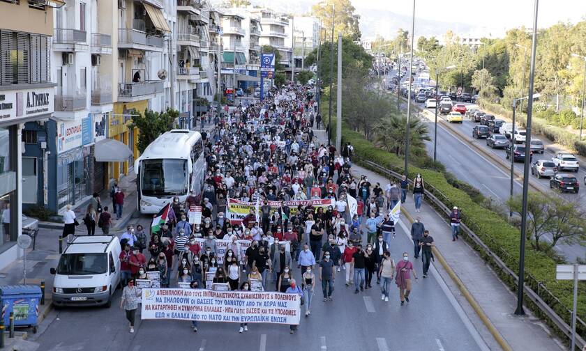 Κλειστή η Λεωφόρος Μεσογείων - Πορεία διαμαρτυρίας για τους βομβαρδισμούς στη Λωρίδα της Γάζας