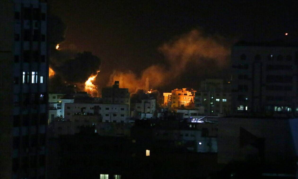 Μέση Ανατολή: Ολονύχτιες αεροπορικές επιθέσεις του Ισραήλ στη Γάζα - Απάντησε με ρουκέτες η Χαμάς