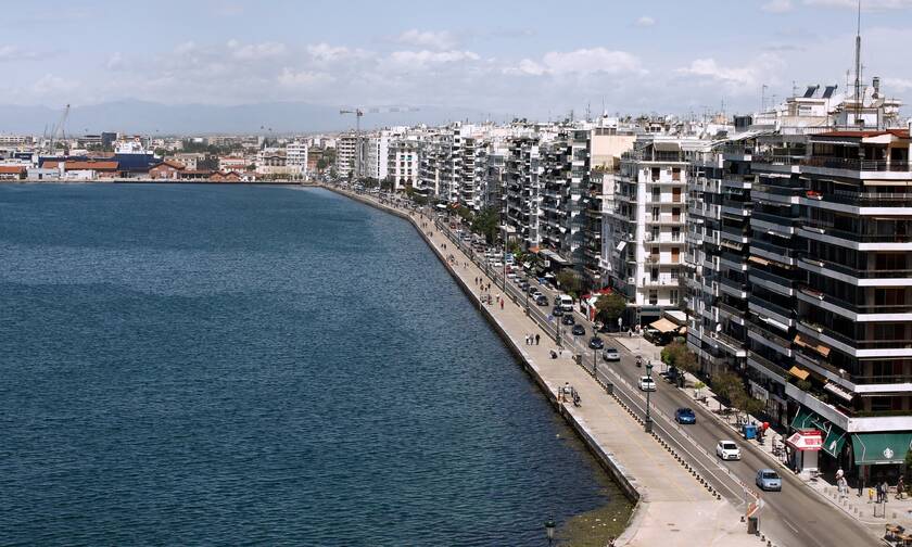 Υπό στενή παρακολούθηση η Θεσσαλονίκη μετά την αύξηση του ιικού φορτίου- «Χρειάζεται μεγάλη προσοχή»