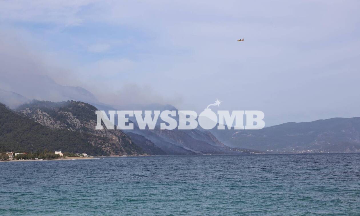 Φωτιά Κορινθία - Ρεπορτάζ Newsbomb.gr: Κάηκαν τουλάχιστον πέντε σπίτια - Φόβος για τους ανέμους