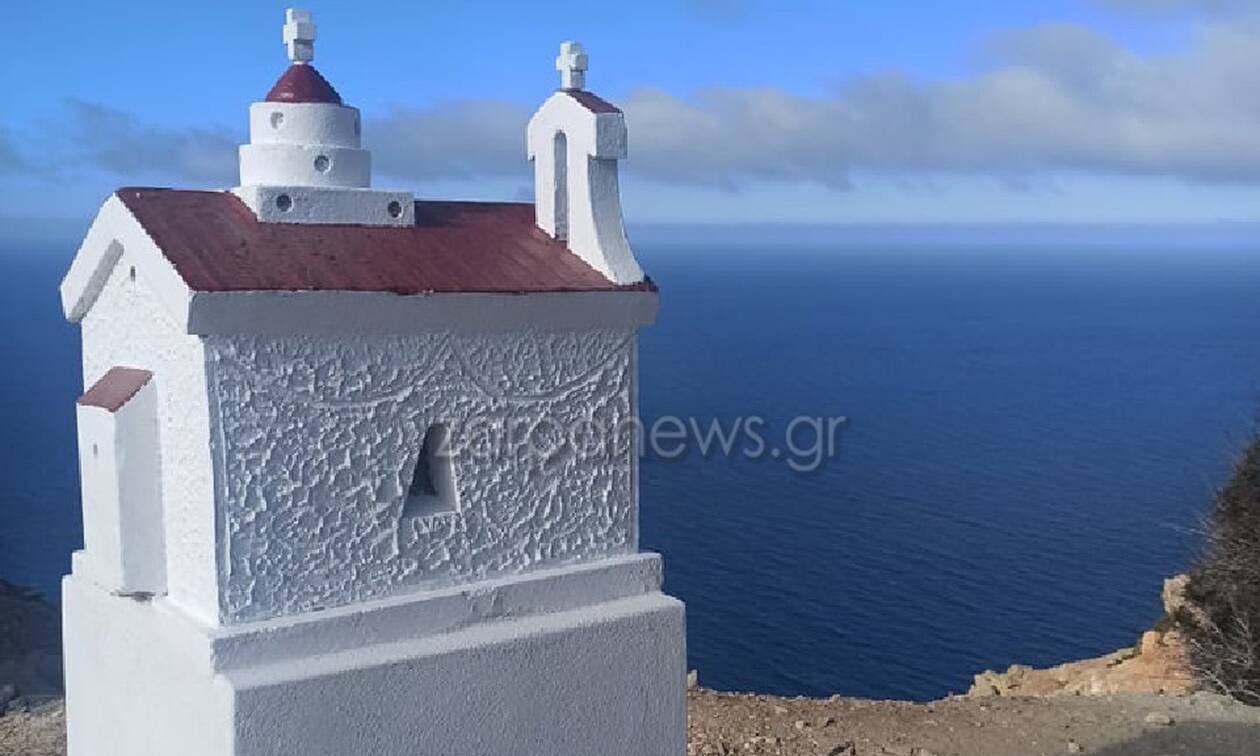 Γαύδος: Βουβός θρήνος στο μνημόσυνο της Κορίνας – Έχτισαν εκκλησάκι στην άκρη του νησιού