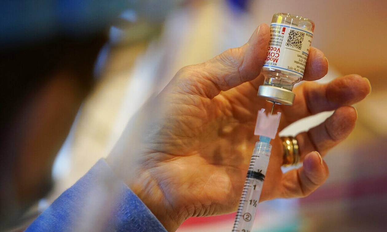 Εμβόλιο Moderna: Είναι «απόλυτα αποτελεσματικό» σε εφήβους 12-17 ετών