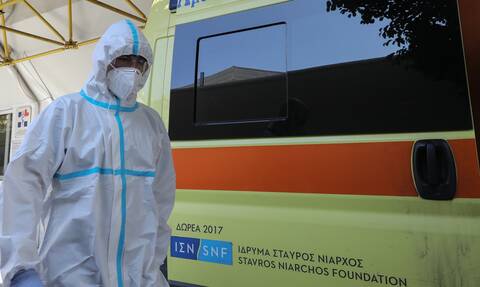 Εμβόλιο: «Φαίνεται πως έχει περάσει ο κίνδυνος», λέει η 36χρονη από τη Μυτιλήνη (vid)